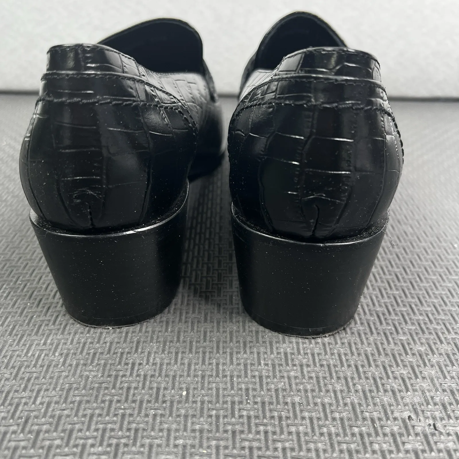 Aquatalia Women's Black Croc Embossed Leather Wedge Loafers Size 11 M Italy - Image 4