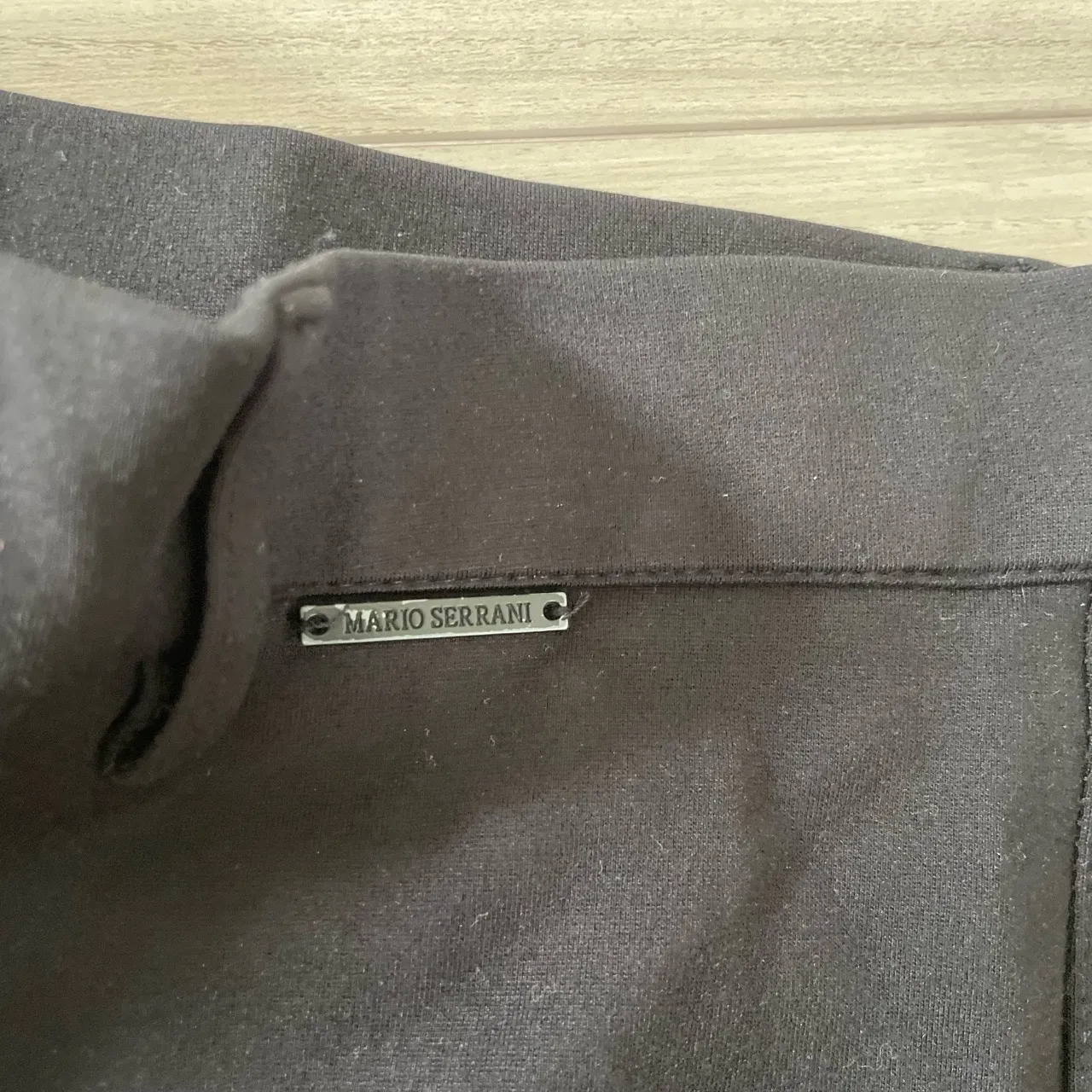 Mario Serrani‎ Italy Black Straight Leg Mid Rise Ankle Dress Pants Size Medium - Image 2