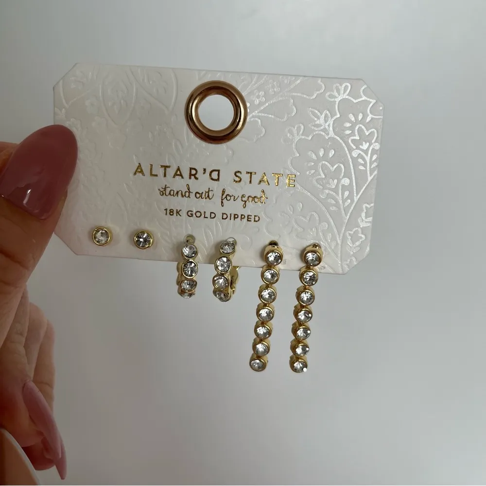 NEW Altar’d State / Arula 18K Gold Linear Earring Set NWT - Image 3