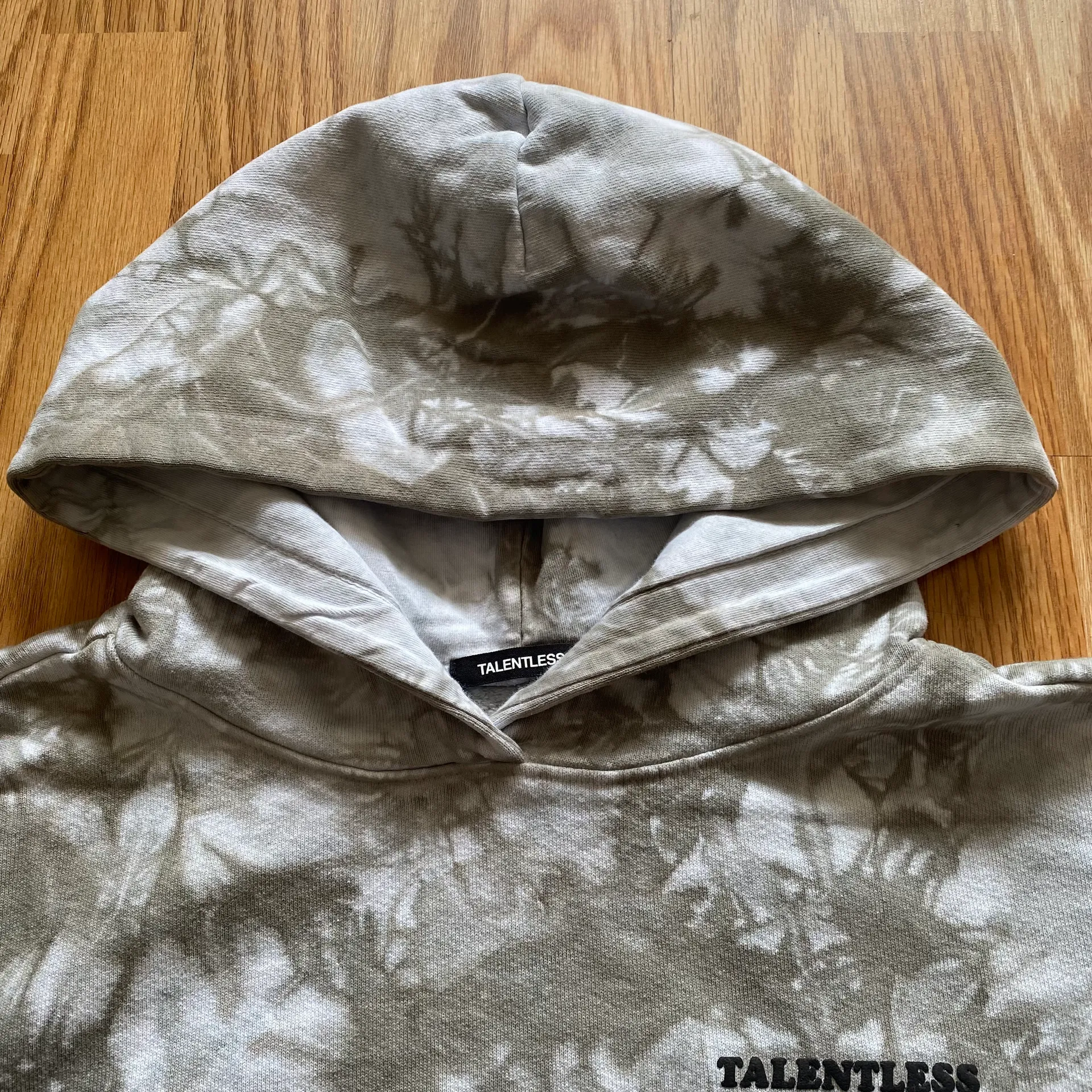 PLEASE WASH YOUR HANDS HOODIE IN GREY CRYSTAL WASH - Image 4