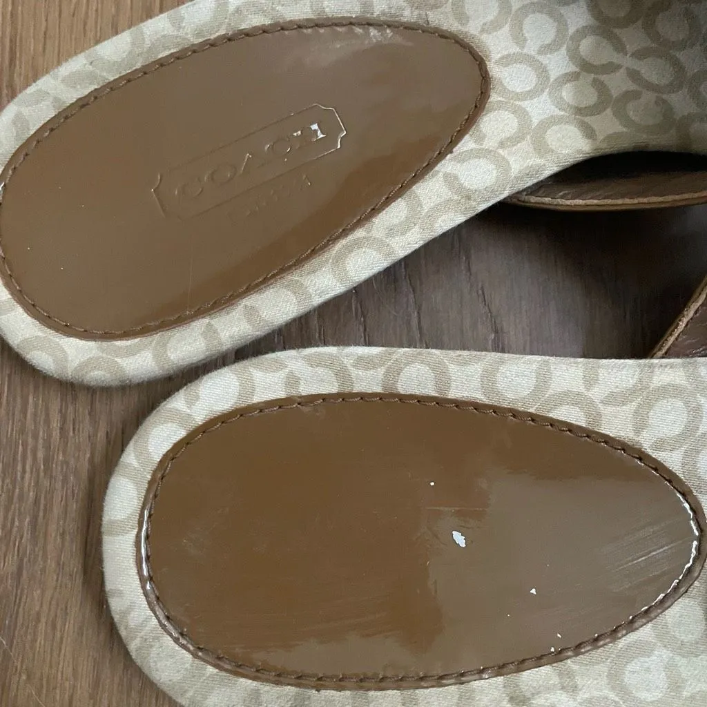 Coach Petra Brown Butterfly Thong Slip-On Flip Flop Sandals 8.5 - Image 4