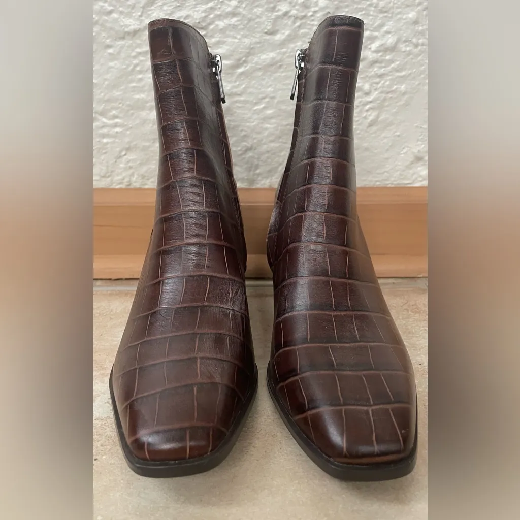 Sam Eldeman  Cari Cocoa leather brown chunky square heel, pointy toe booties; 8 - Image 4