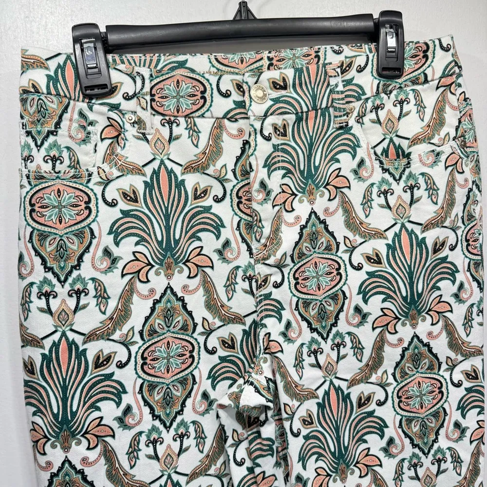 Chico’s Slimming Girlfriend Slim Ankle Pants Floral Fleur de Lis Print High Rise - Image 5