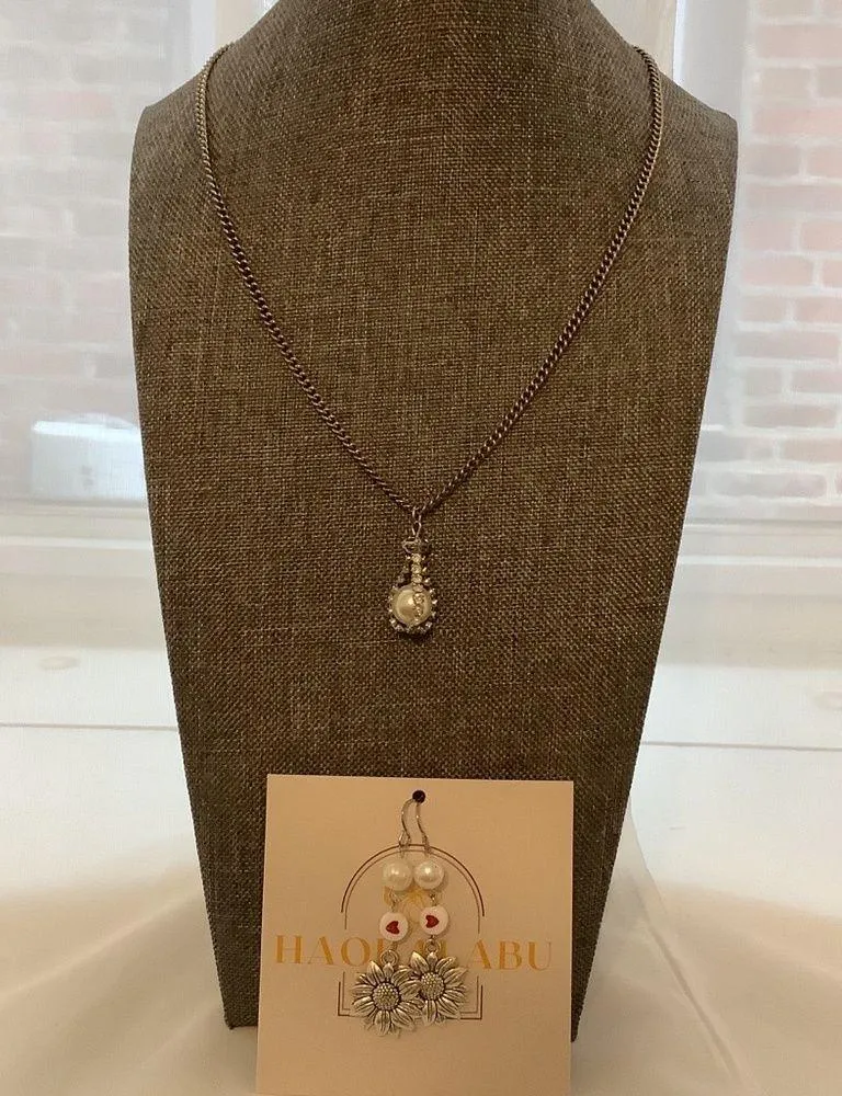 Red heart sun flower earrings set - Image 6