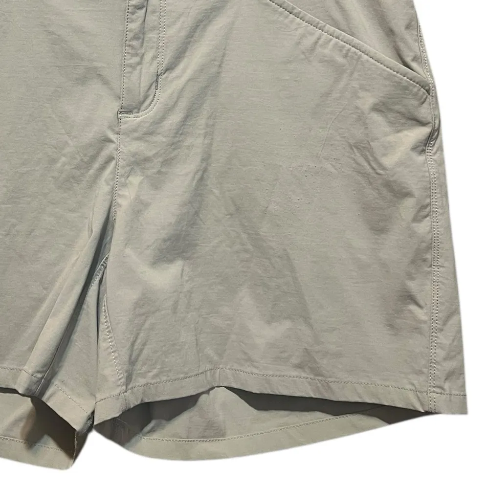 Patagonia Women's Quandary Shorts 5” Inseam Tan Size 10 - Image 3