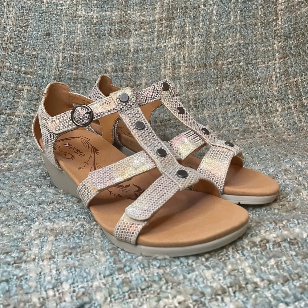 Revere Nassau Orthopedic Closed Heel Wedge Sandal in Metallic Interest Leather Size 9 - Image 3