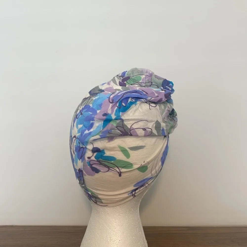 Scunci turban Head wrap luxury hair accessories Cream Blue Printed New 1 Piece - Image 5