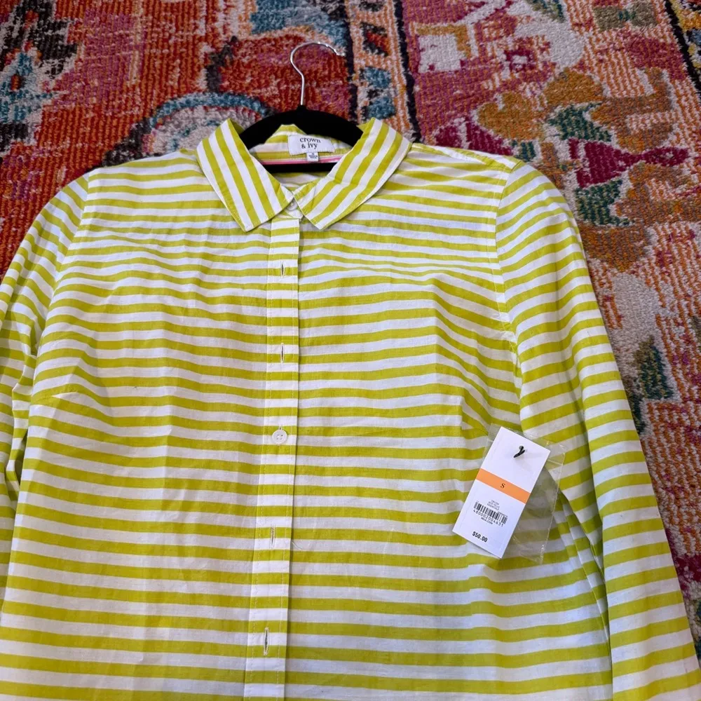 Crown & Ivy Green and White Long Sleeve Button Down Shirt - Image 2