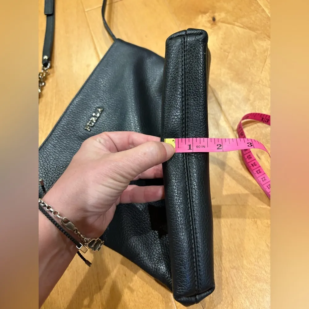 Furla small leather shoulder bag chain handle black crossbody - Image 7