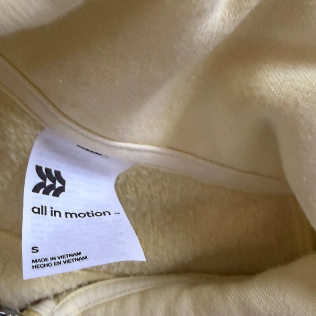 All In Motion Half ZIP - Image 4