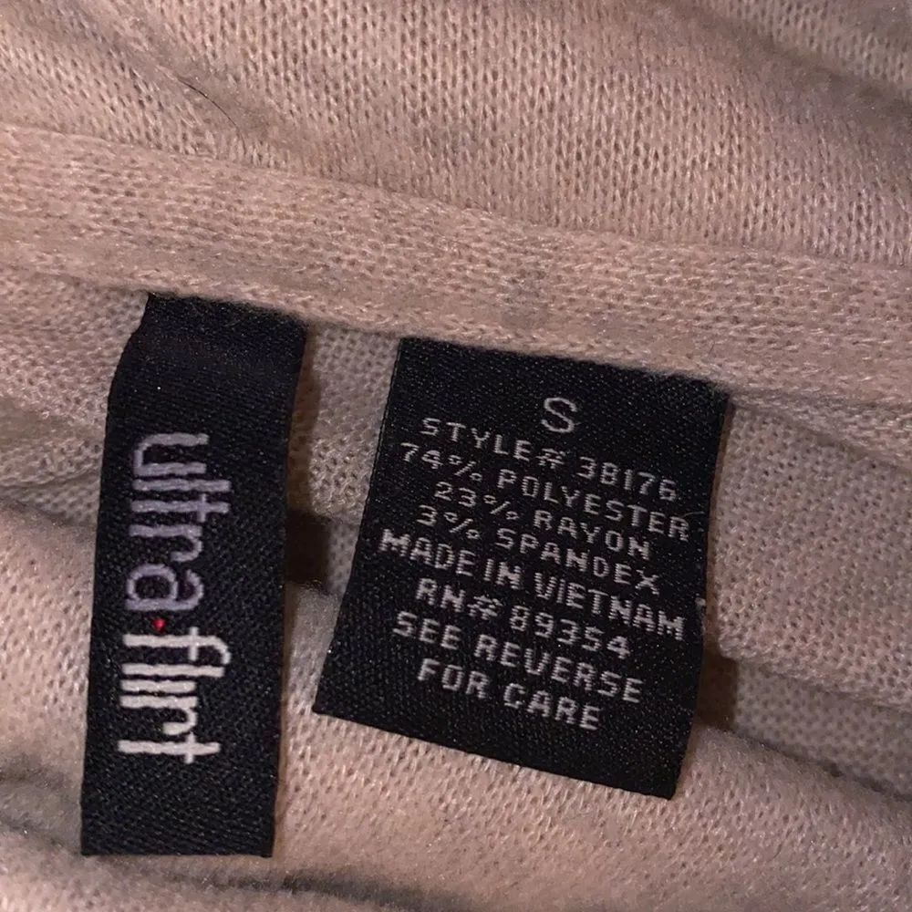 ✨ Lightweight Cowl neck sweater✨ - Image 4