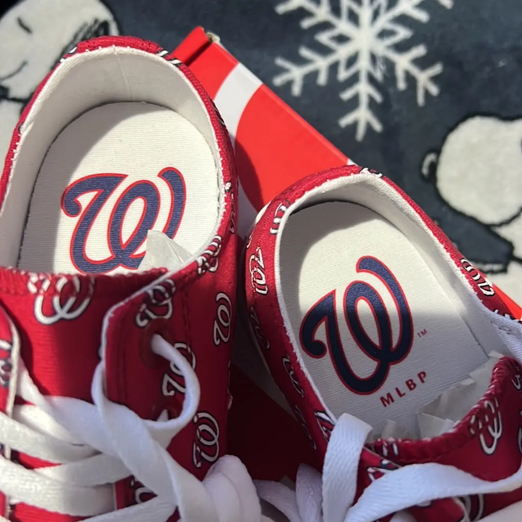 Washington Nationals Row One Shoes Red Size 6.5 - Image 3