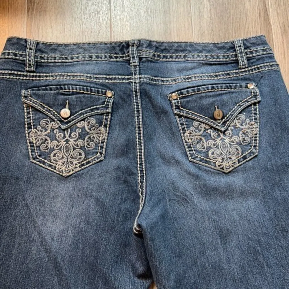 Nine West Bling Straight Leg Crop Jeans Size 16 - Image 4