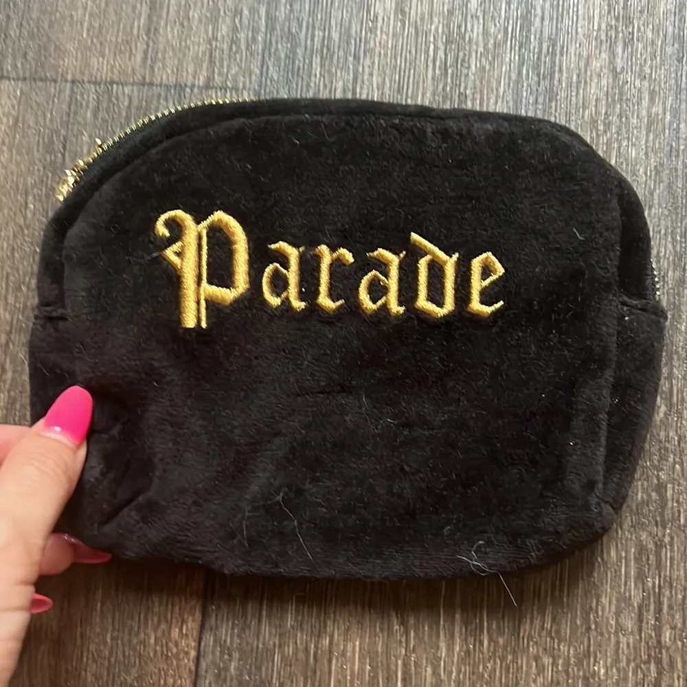 Juicy Parade Makeup Bag - Image 2