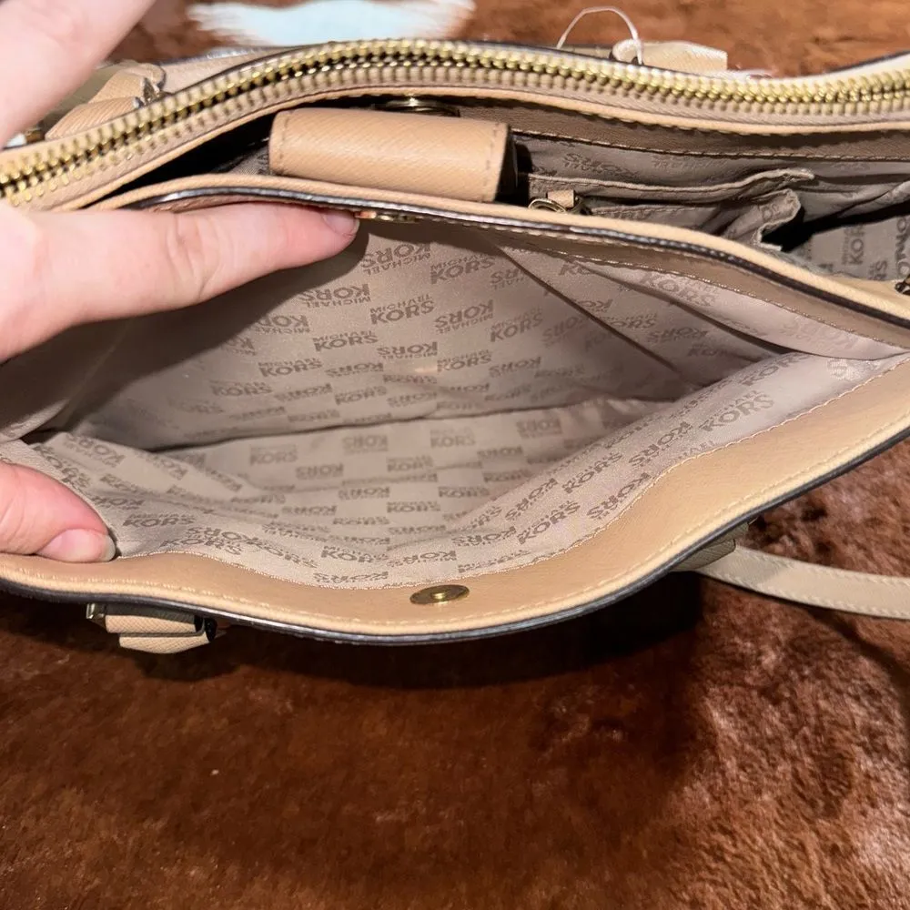 Selma Medium Top Zip Satchel Bag Blossom - Image 5