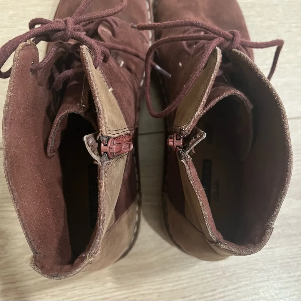 NEW Clarks Women’s Tamitha Brown Suede Leather Ankle Chukka Boot Size 9.5 - Image 6