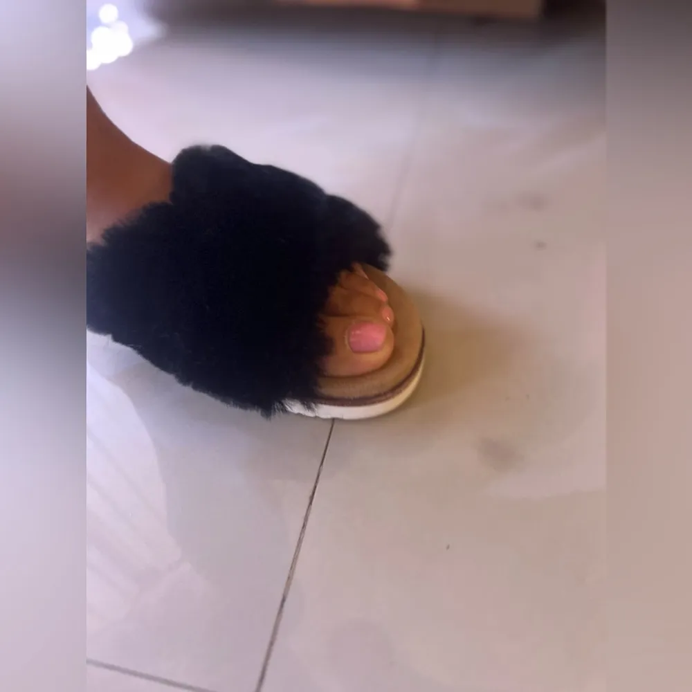 Fur cuddly slippers Sandal Faux Fur Sandal Slides Flip Flop Size 6.5 Unbranded Silver - Image 10