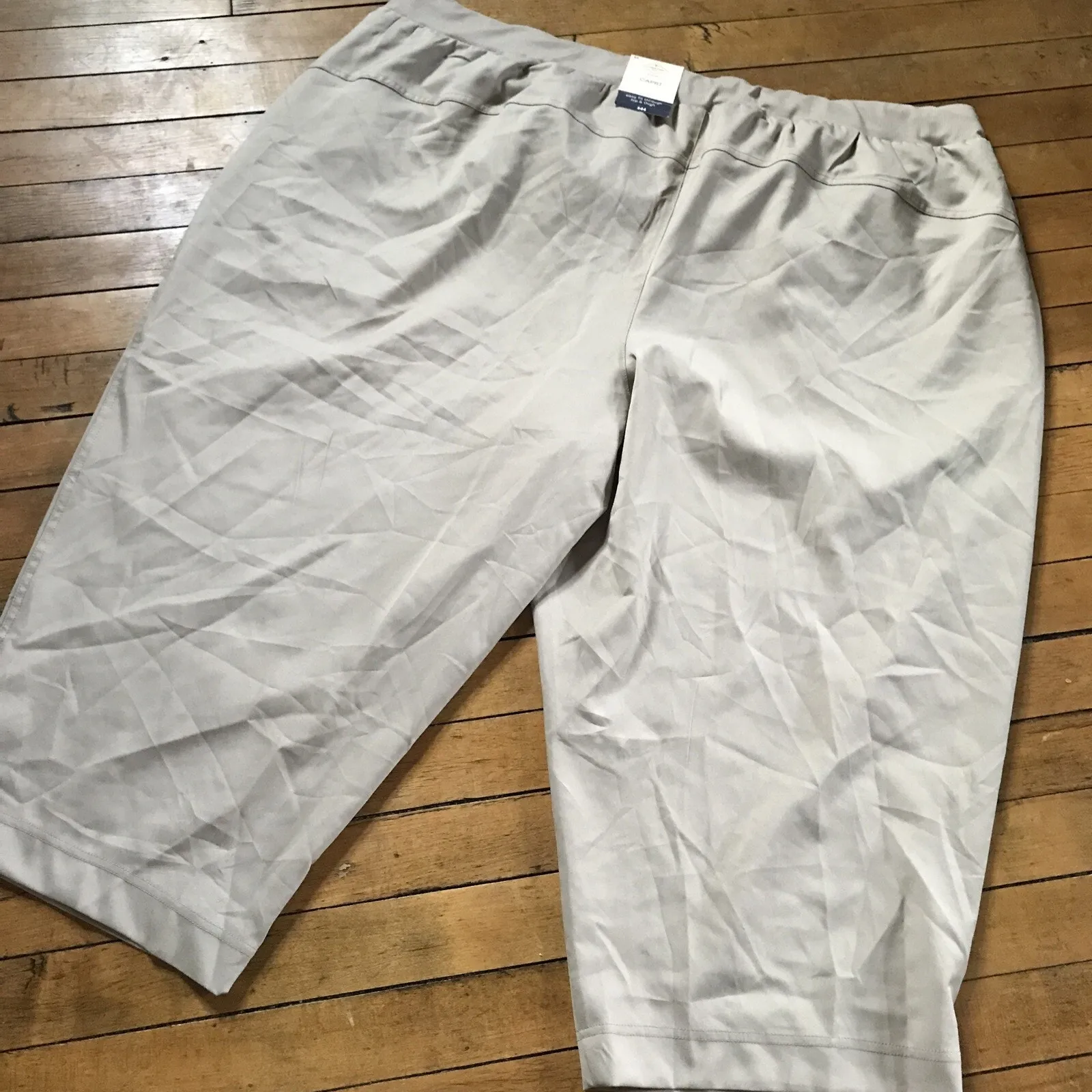 st. john's bay  Women's Plus Size Drawstring Tan Capri's Size 3XL - Image 2