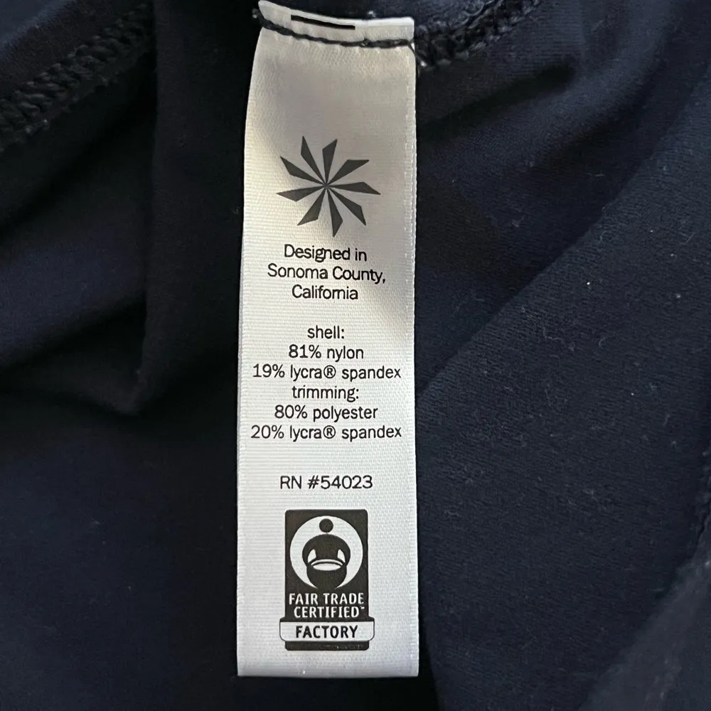 Athleta Inversion Mix Animal Print Navy Blue Workout Yoga Tank Top | XS - Image 6