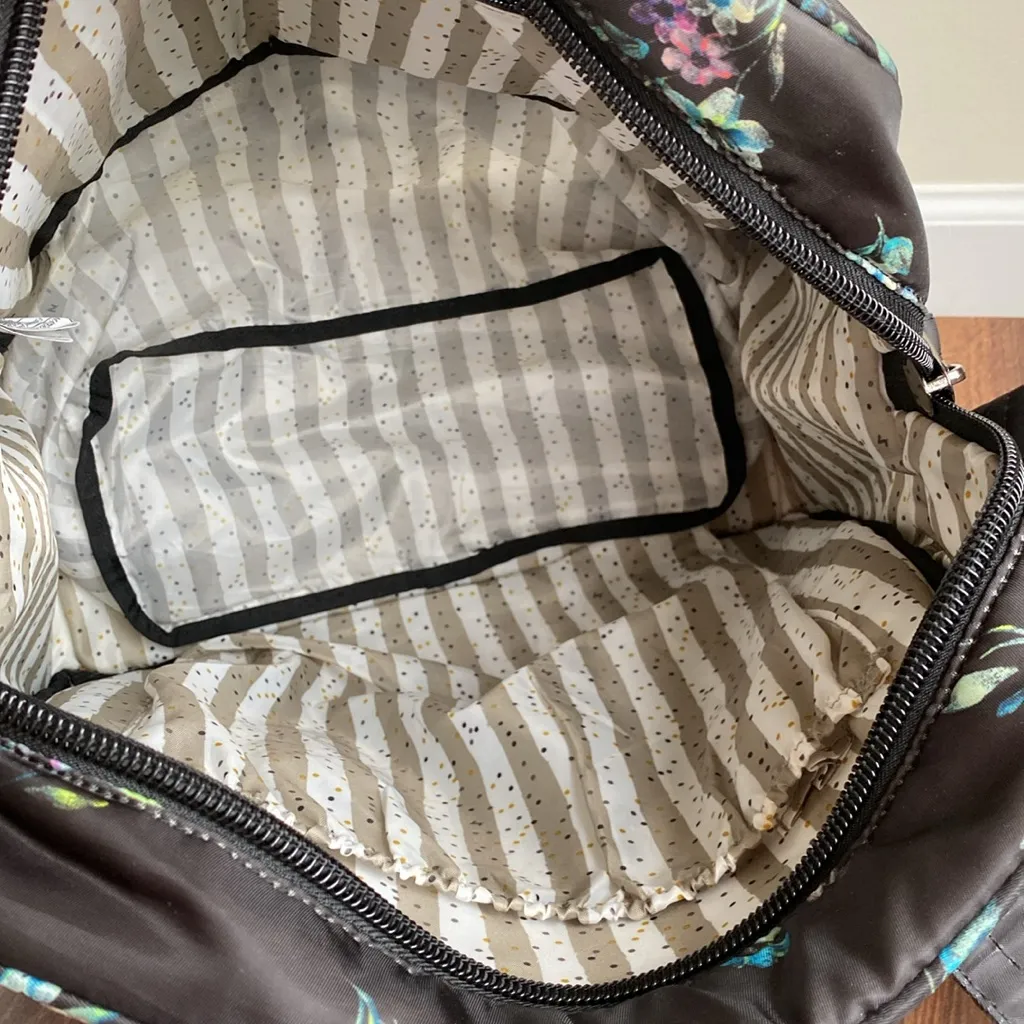 Lug Puddle Jumper Overnight Medium Tote Zipper Handle Bag Black Floral - Image 9