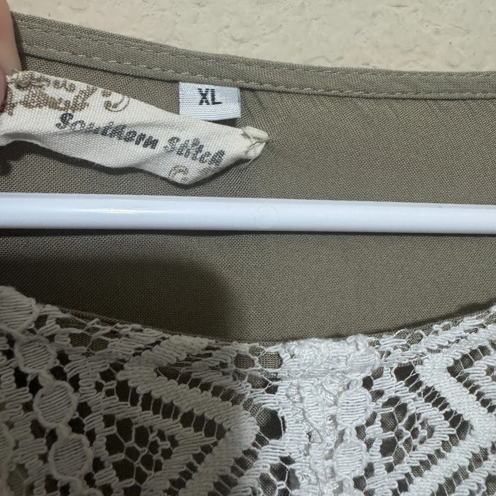 Southern Stitch Peasant Embroidered Tunic Top Sage green sz XL flowy oversize - Image 3