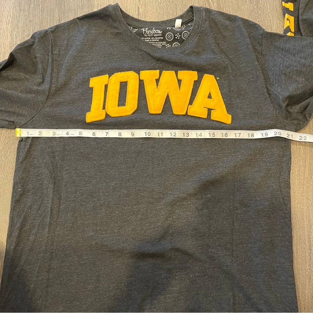Pressbox IOWA HAWKEYES Dark Grey Yellow Long Sleeve T-Shirt Women’s Plus Size 2X - Image 5
