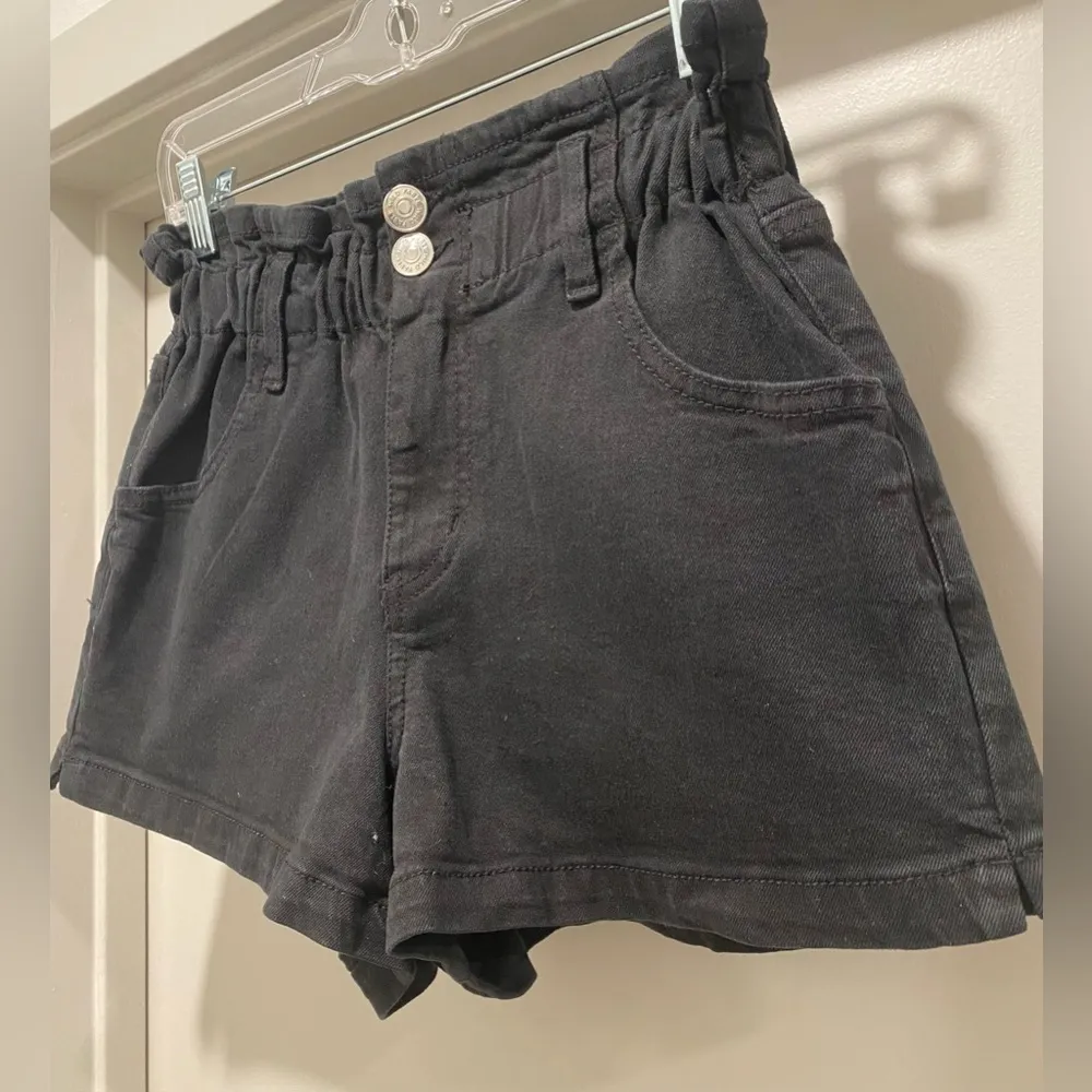 Target  Black Stretchy Denim Elastic Waistband Paper Bag Shorts - XS - Image 2