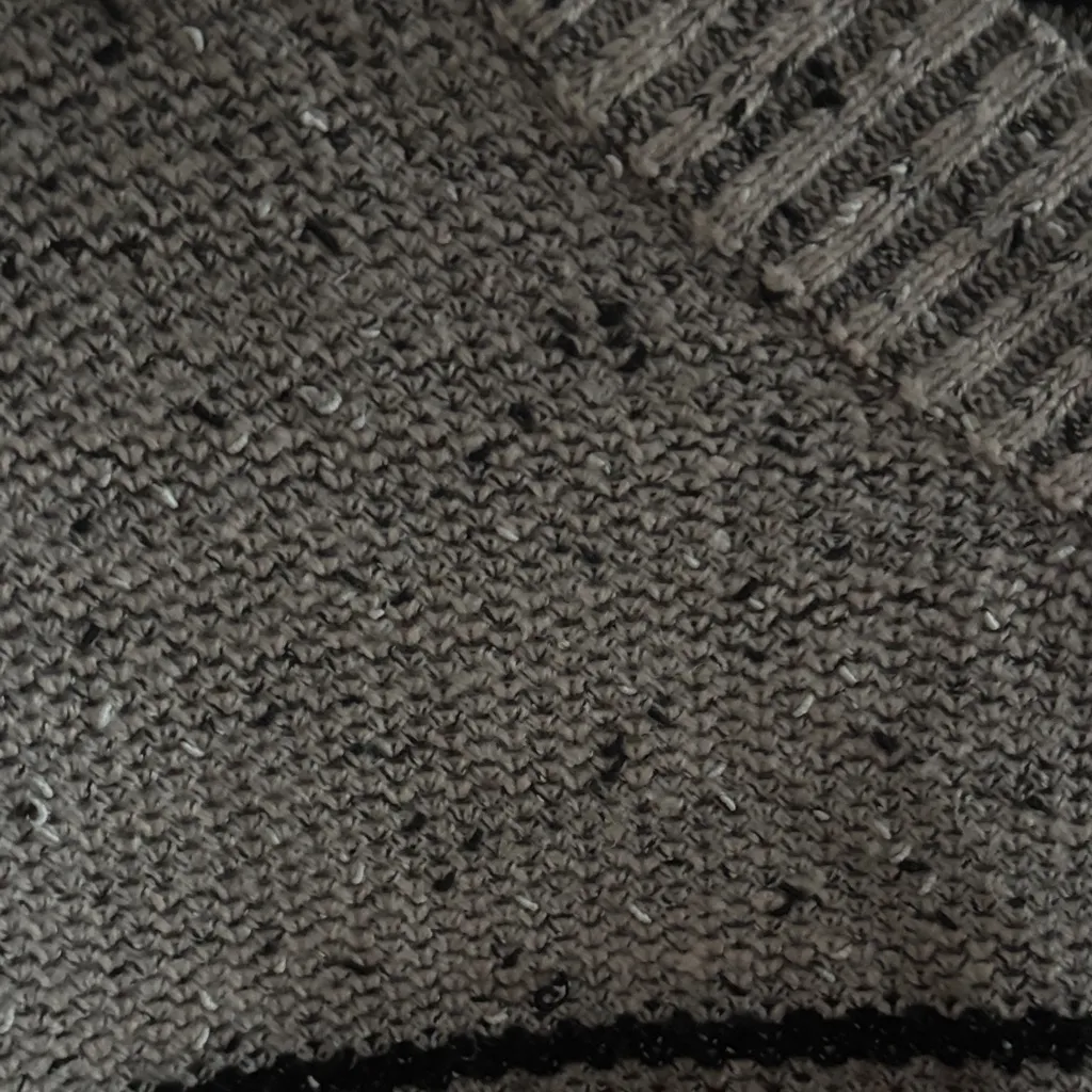 Shein Neutral and Red Color lock V Neck Long Sleeve Sweater - Image 3