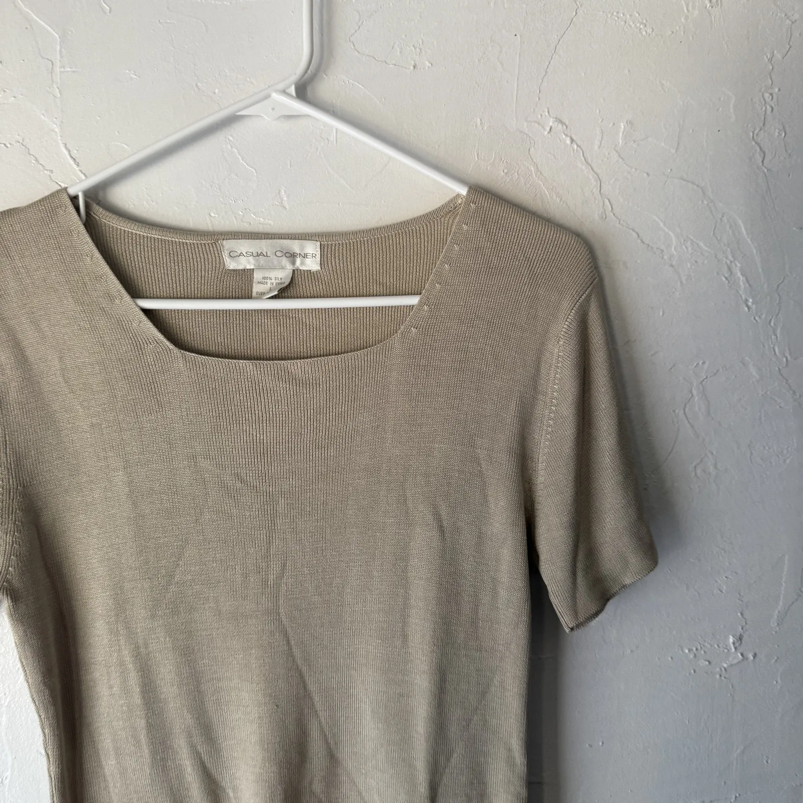 Casual Corner Sweater Vintage Y2k Large‎ Short Sleeve Silk Knit Cottage Top - Image 2