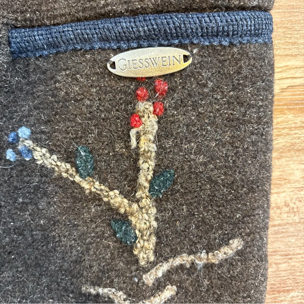 Giesswein Blue and White Wool Cardigan jacket 100% wool Gray Size 36 - Image 4