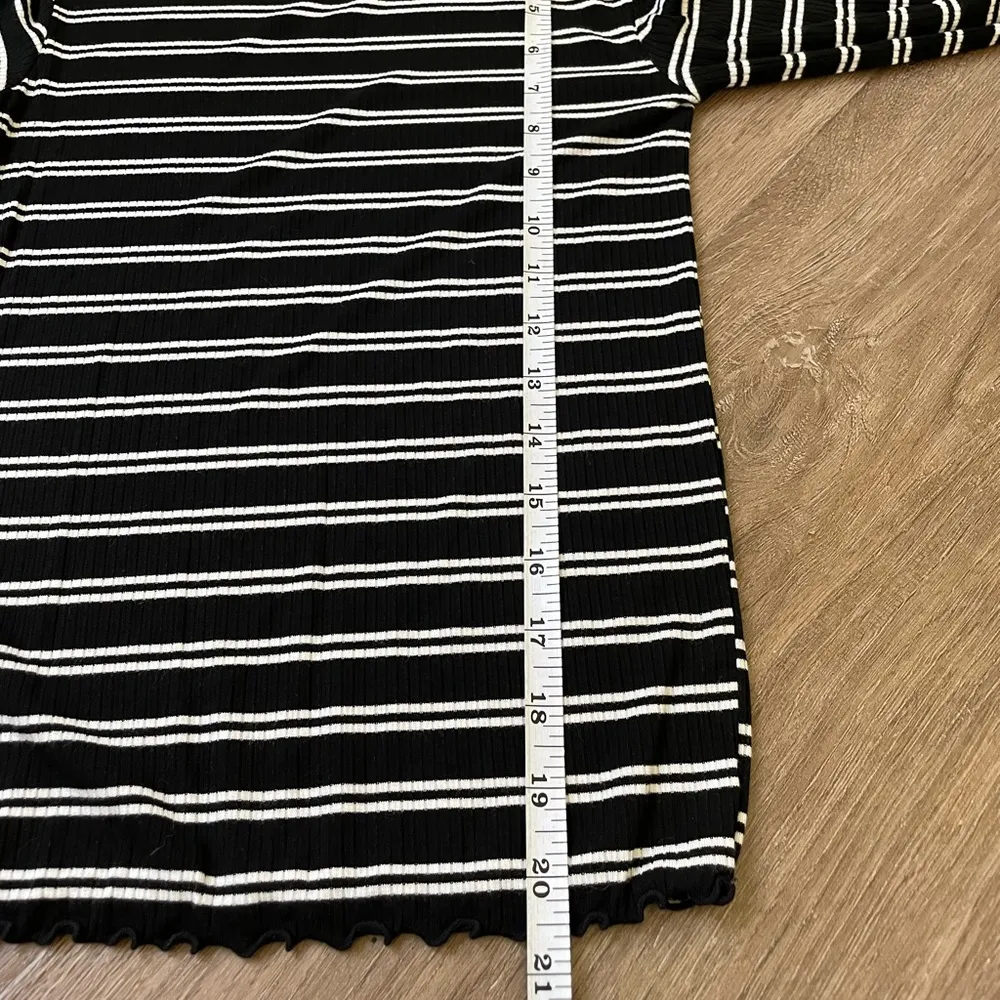 Arizona Jean Co Long Sleeve Mock Neck Crop Top ~ B/W Stripe ~ Women’s Size S - Image 9