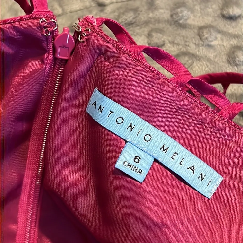 Antonio Melani size 6 fuschia dress strappy cage cutout neckline sleeveless NEW - Image 6