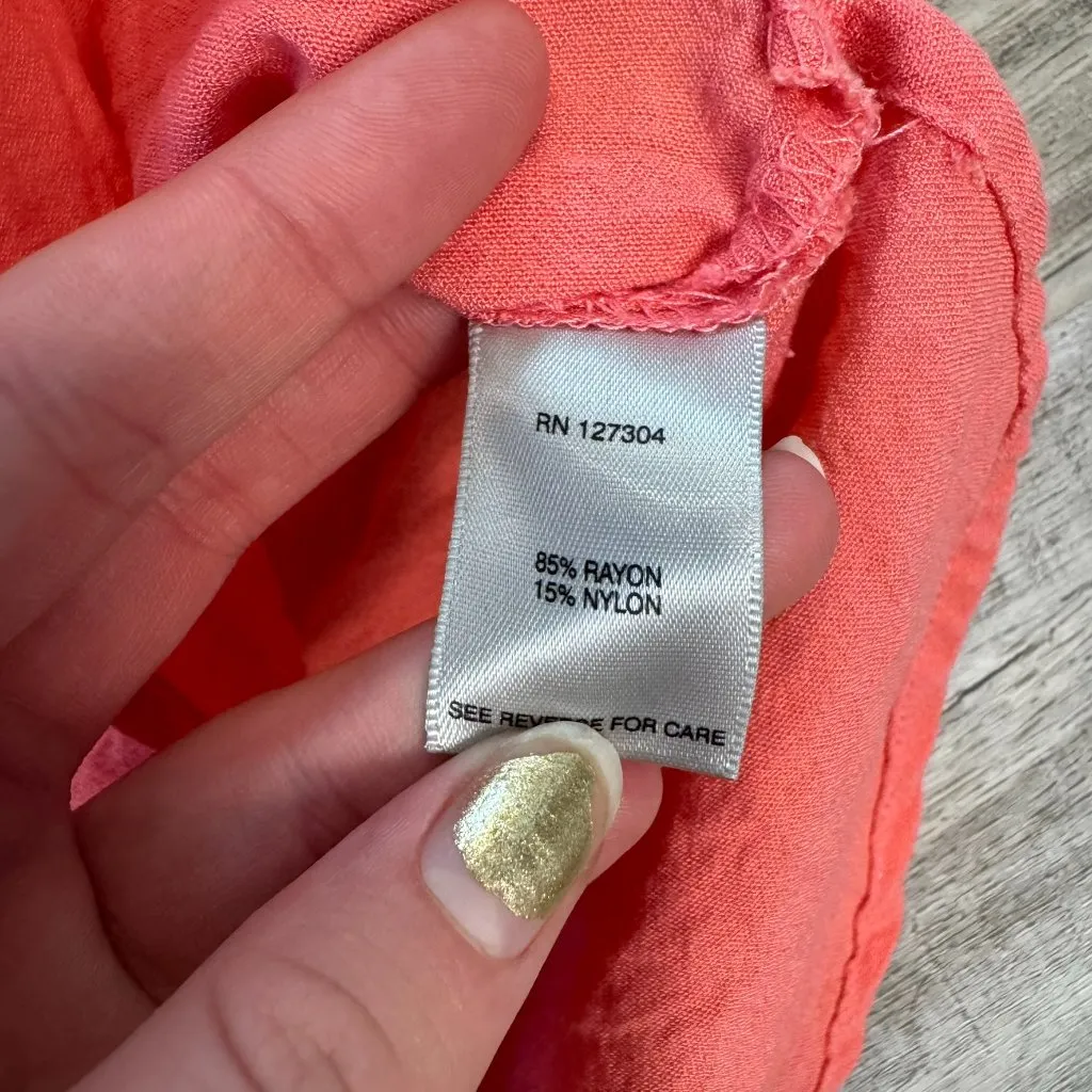 John Mark coral short sleeve button down blouse hi low hem size small R34 - Image 3