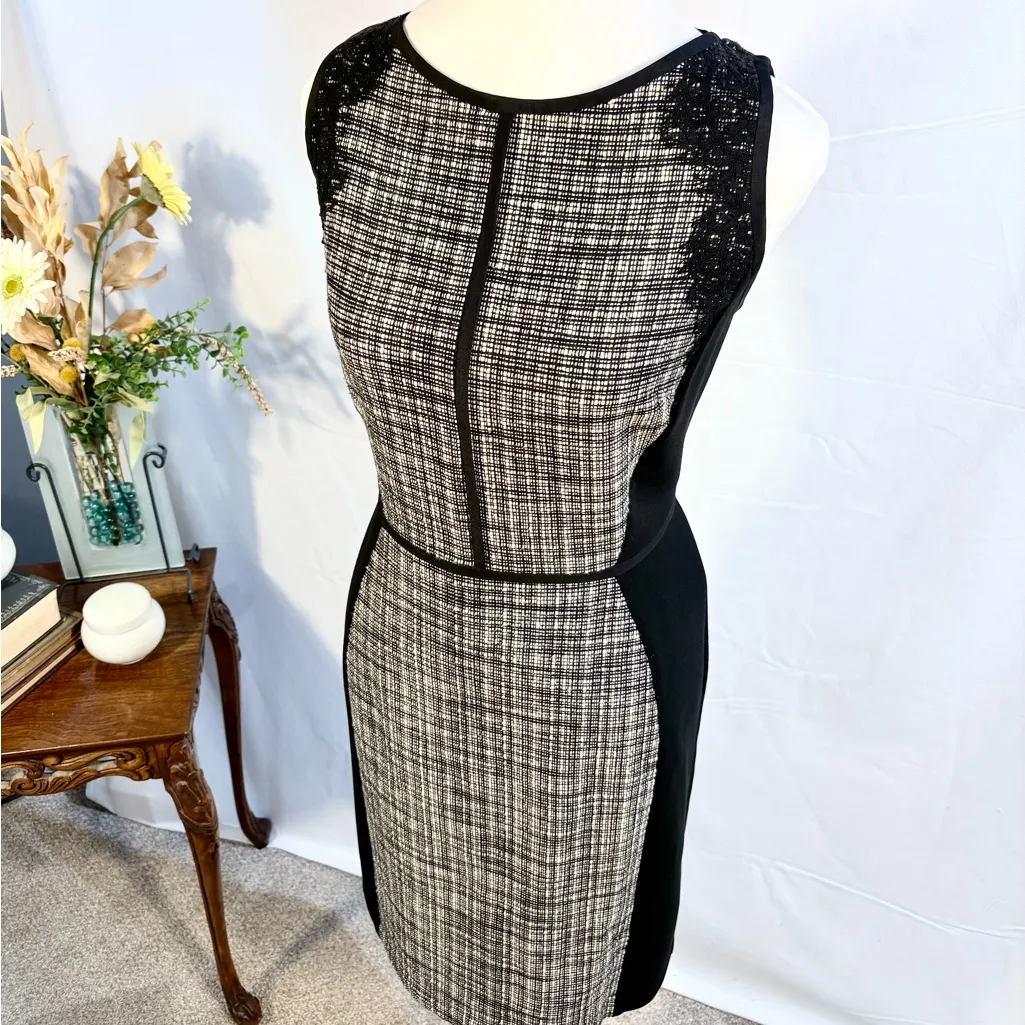 LOFT Textured Tweed Panel Sheath Dress – Size 8💚 - Image 2