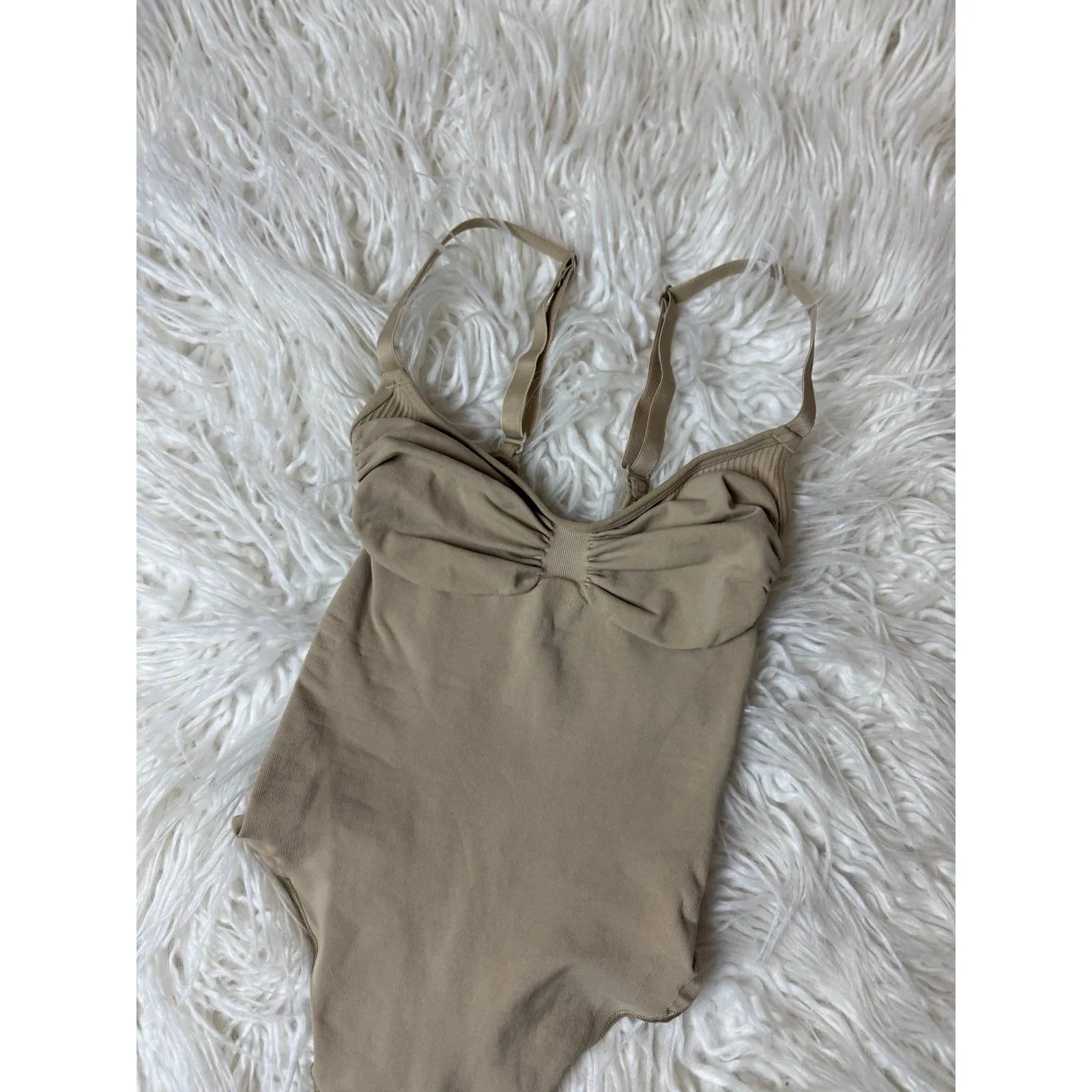 Skims Seamless Sculpt Thong Bodysuit Clay Size Small - Image 2