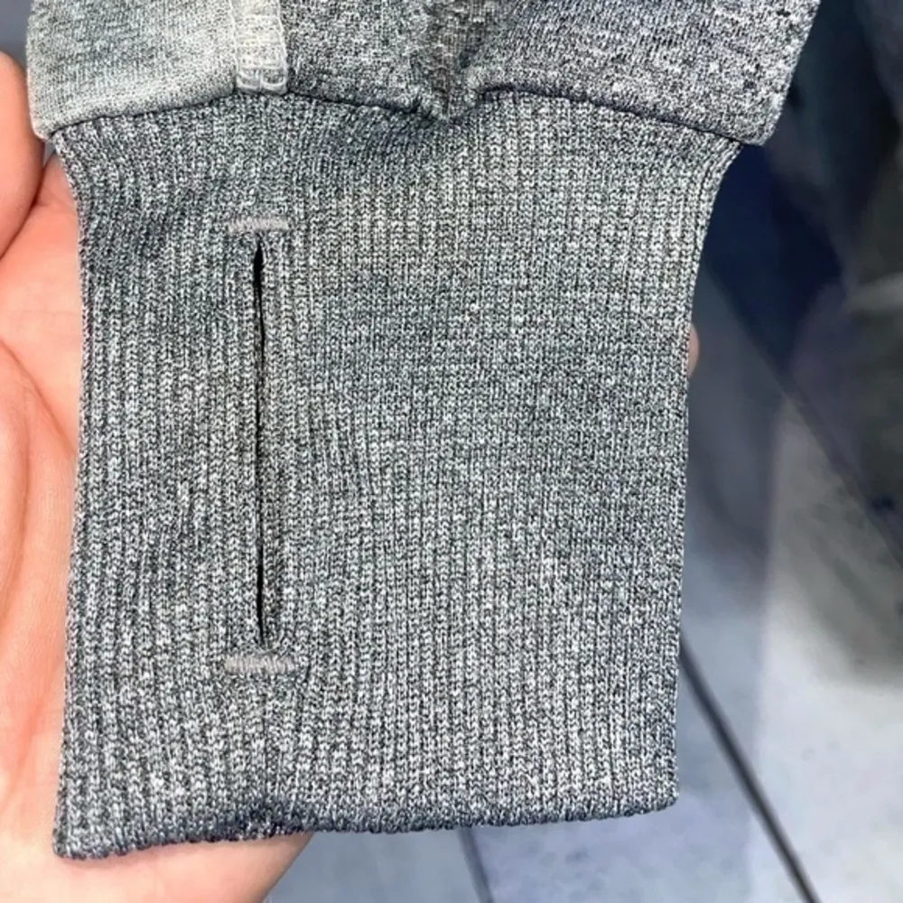 Nike therma-fit hoodie - Image 5