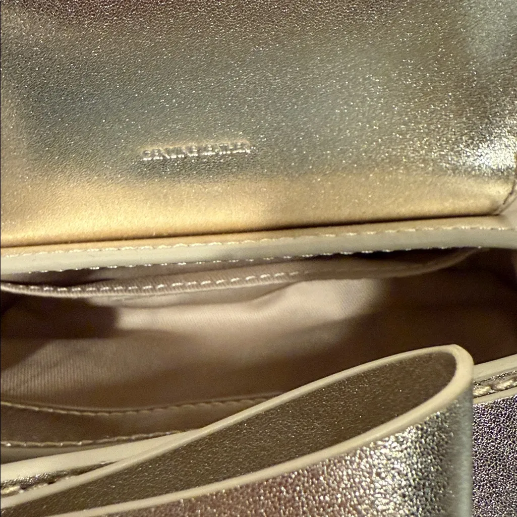 CHARLES &KEITH LEATHER BOW - Image 7