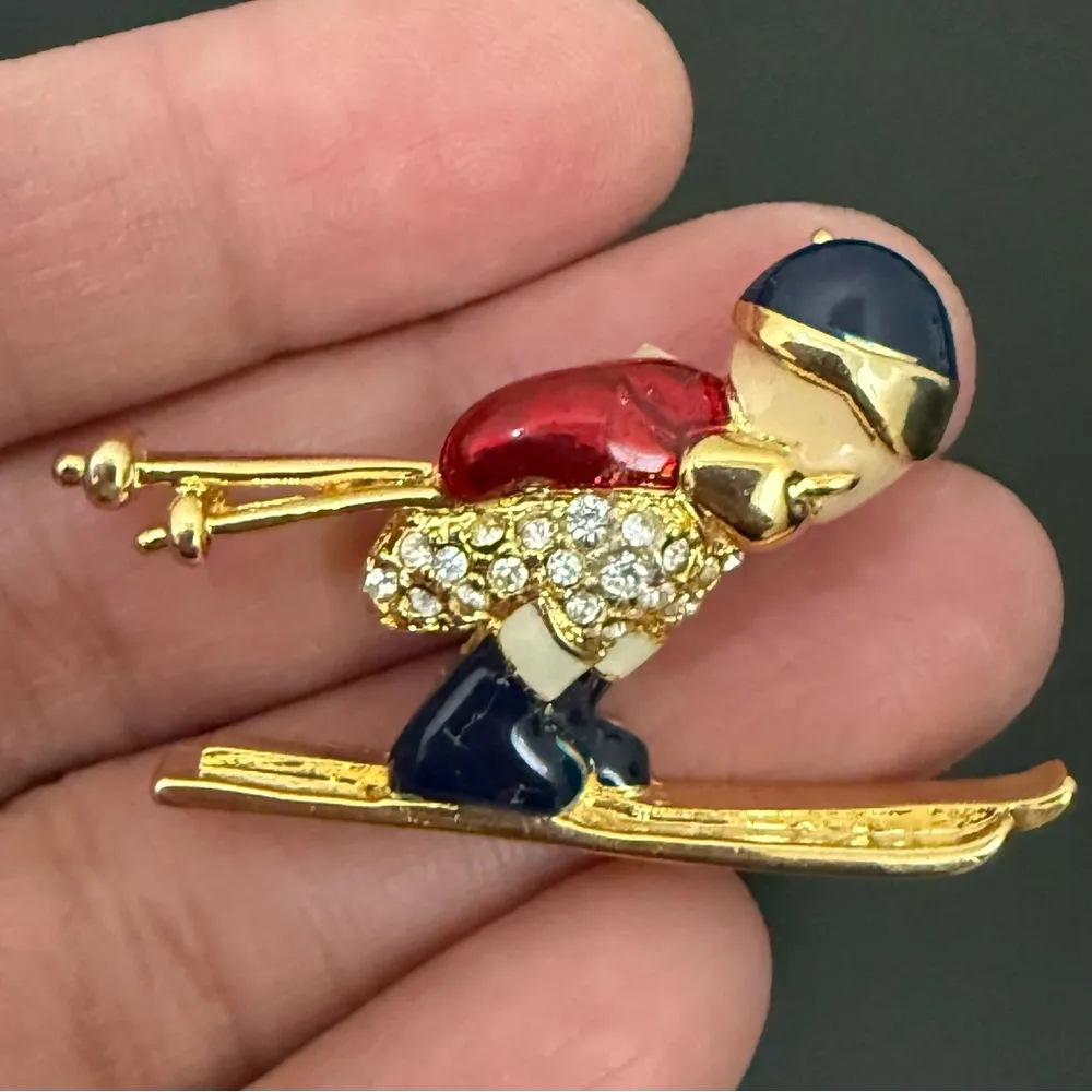 Vintage Regency Accessories Enameled Rhinestone Skier Gold Tone Brooch Pin 13g. - Image 7