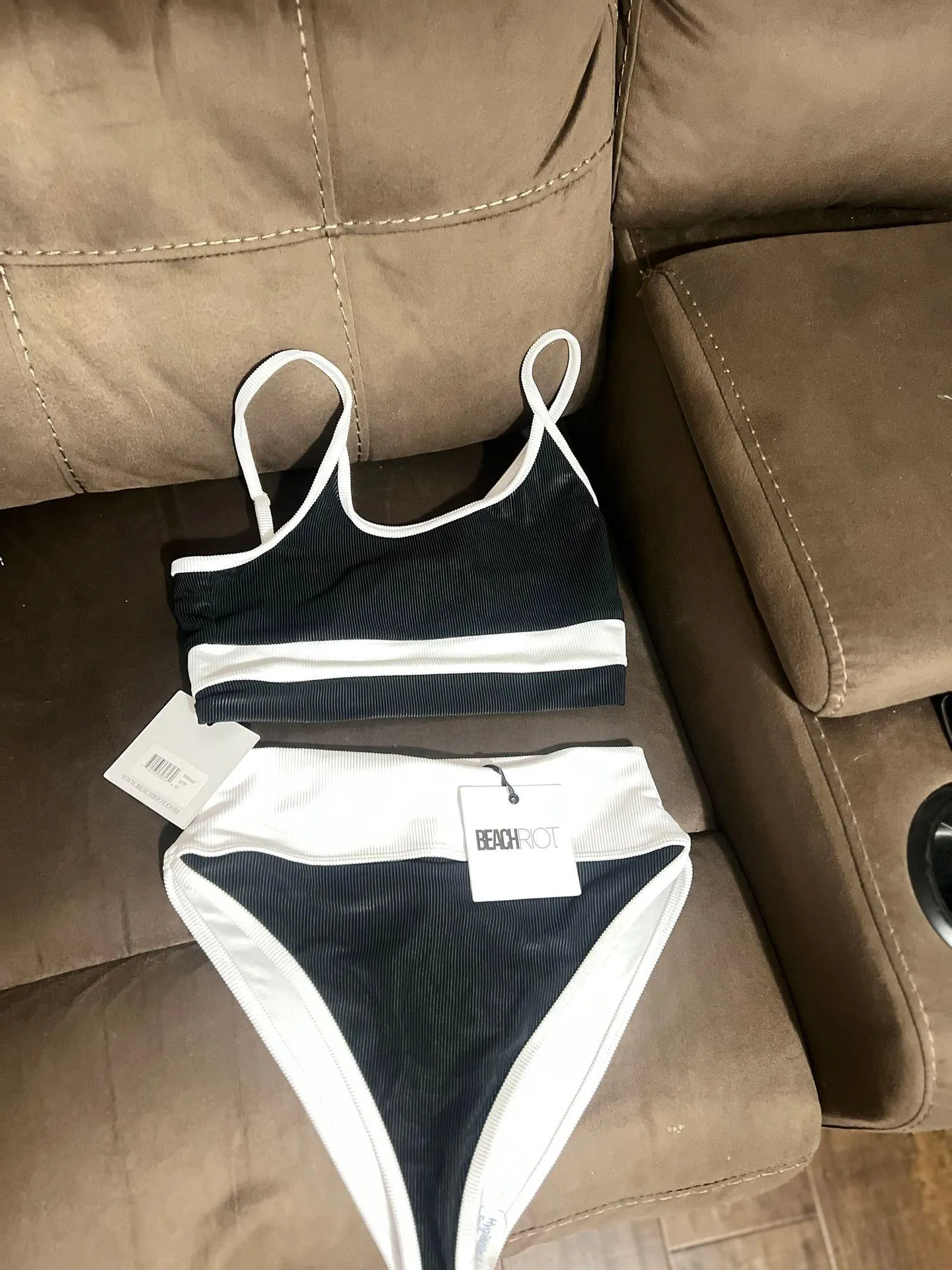 Bikini Bottoms - Image 4