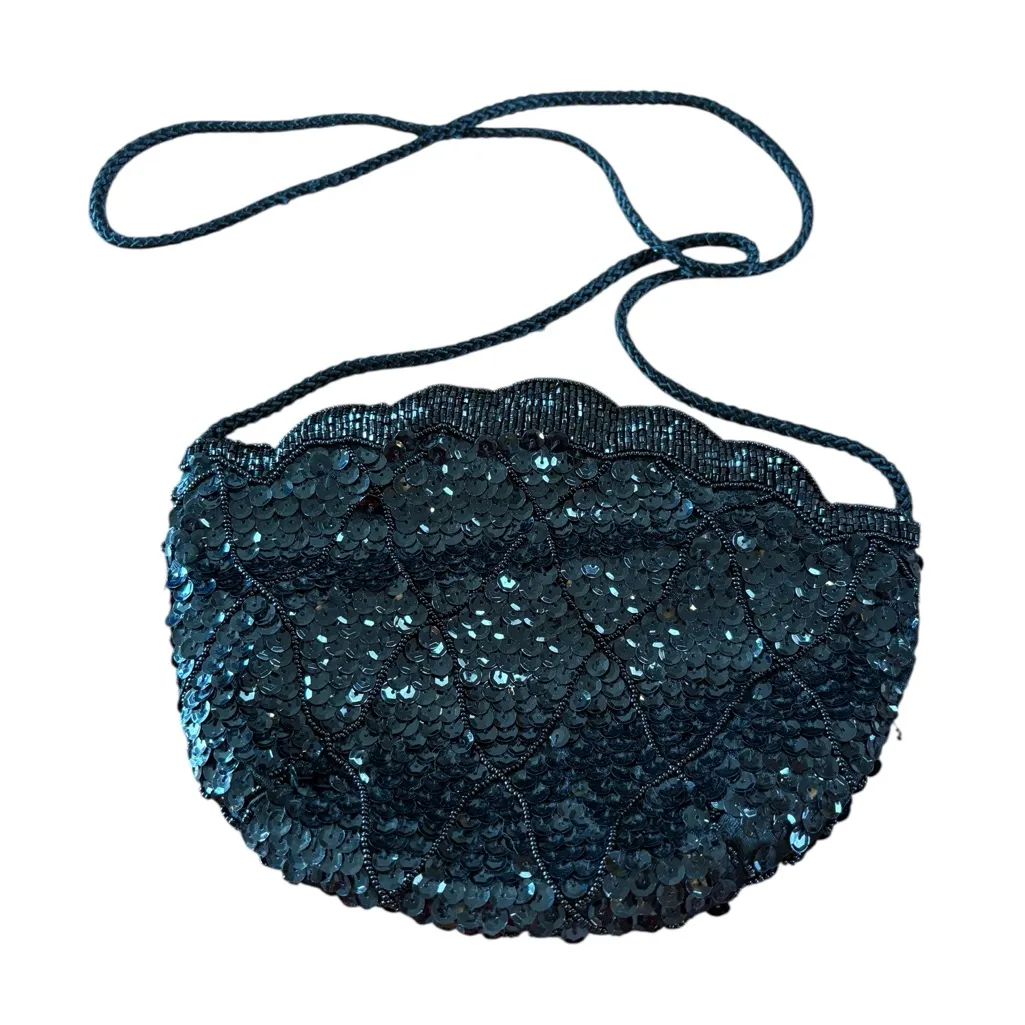 La Regale Vintage Black Sequin Evening Bag - Image 2