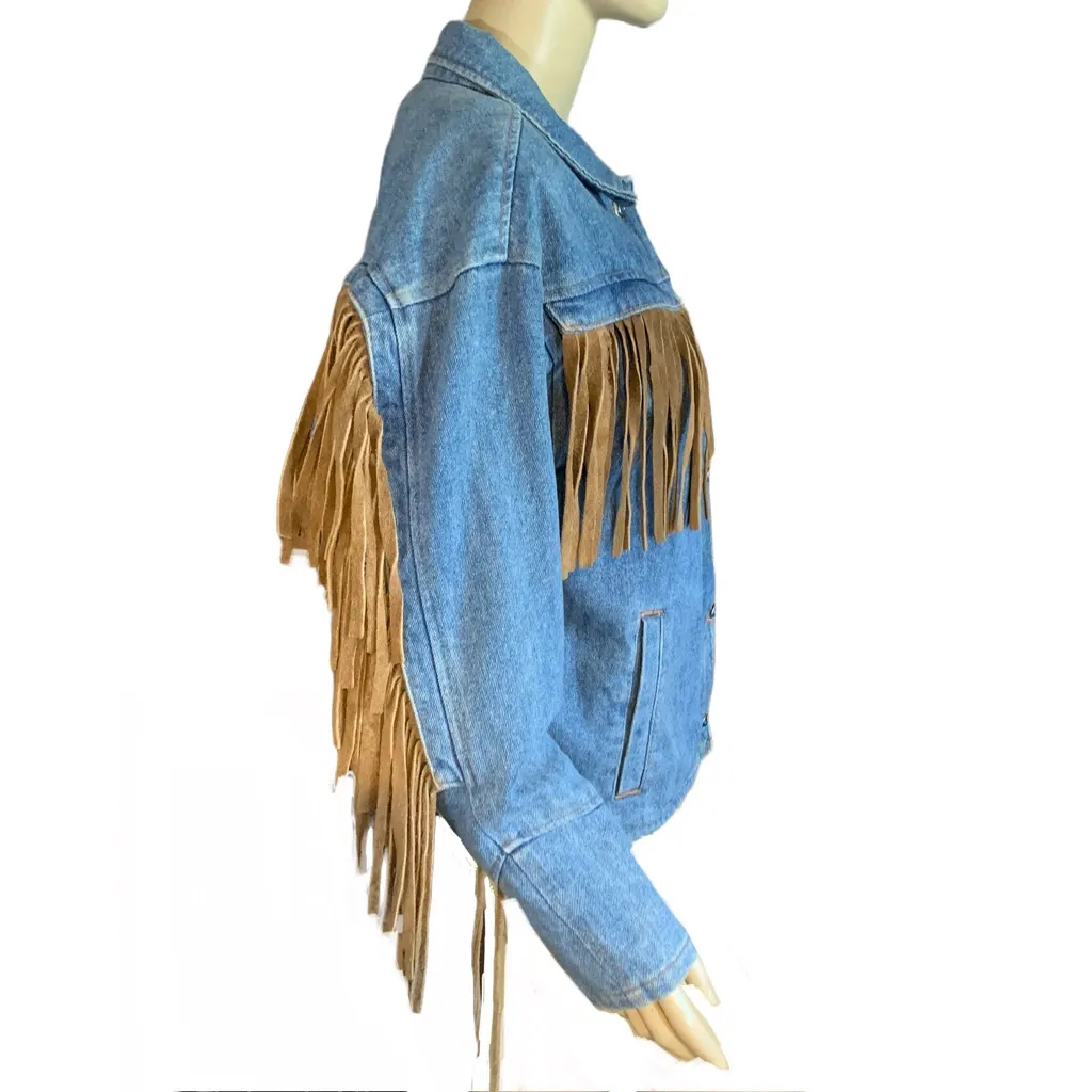VINTAGE 1990'S STREET WORN BLUE DENIM JACKET W/TAN SUEDE FRINGE ACCENTS (M) Size M - Image 4