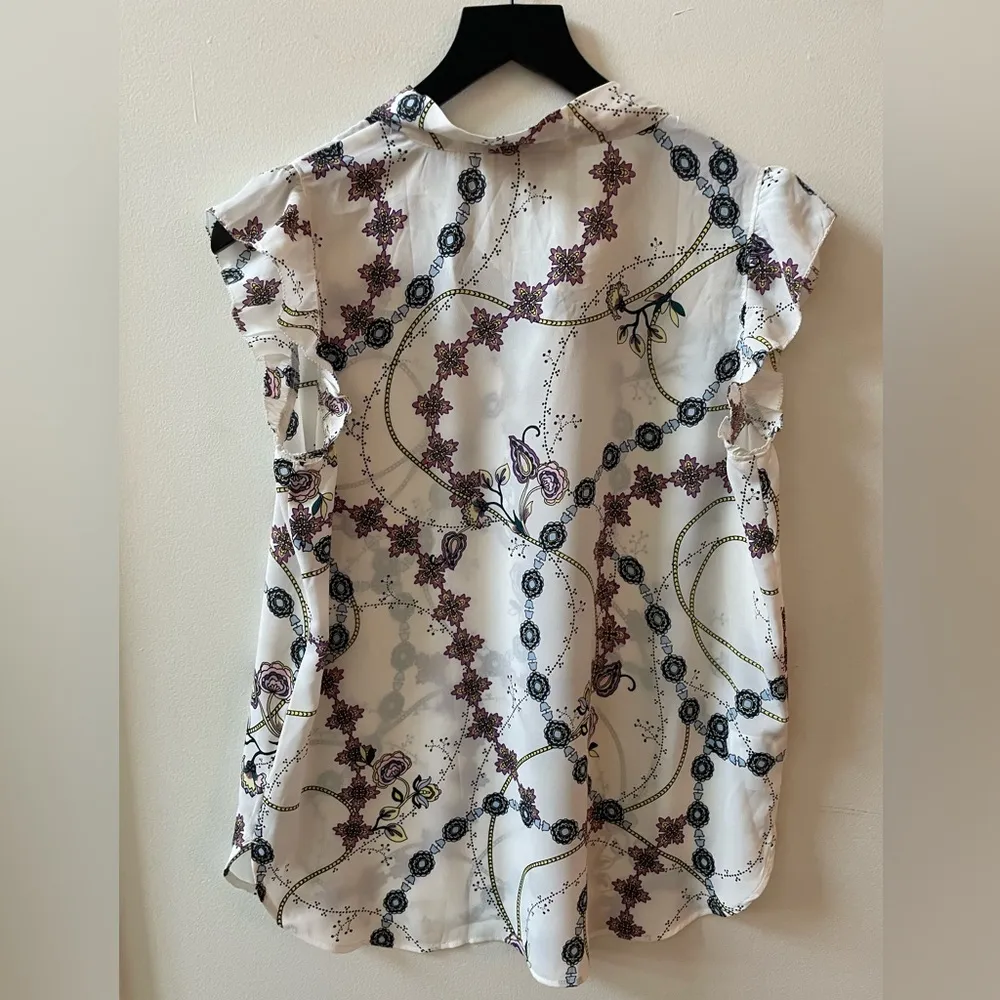 sleeveless blouse, white/cream, size small - Image 2