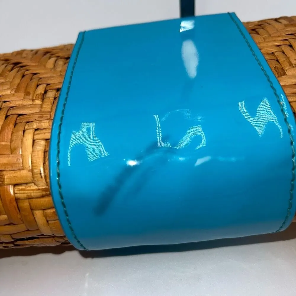 Tory Burch Patent Leather and Wicker Snap Closure Clutch Bag **see photos and de - Image 4