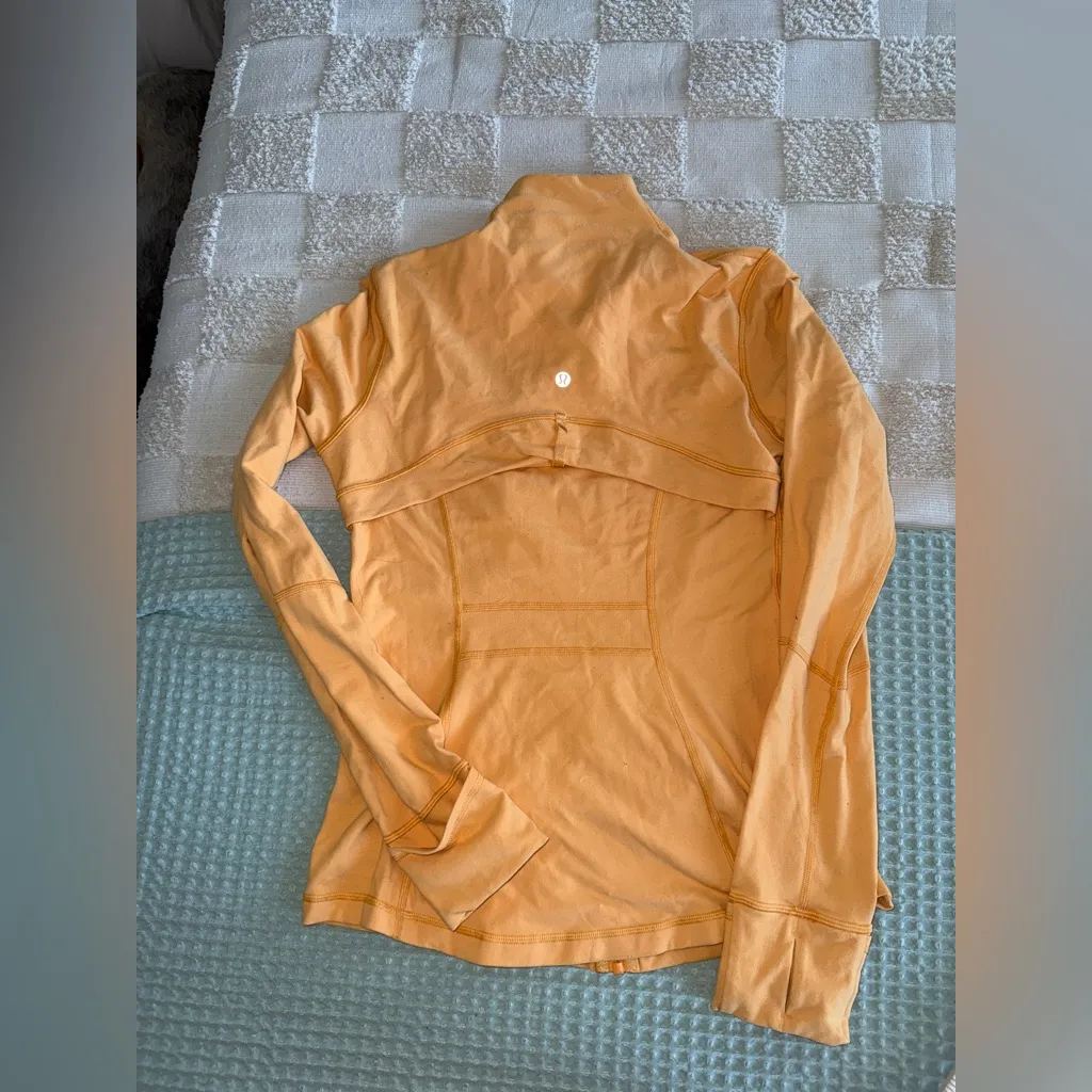 Lululemon  Define Jacket *Luon
Size 8
Mango Dream - Image 7