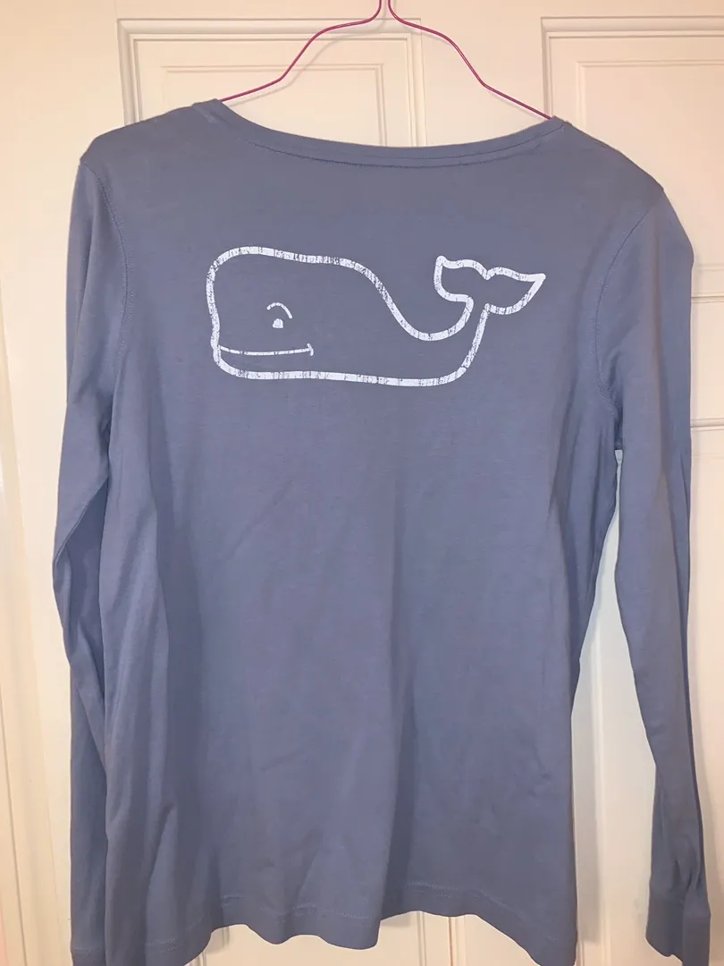 Vineyard Vines Long Sleeve - Image 2