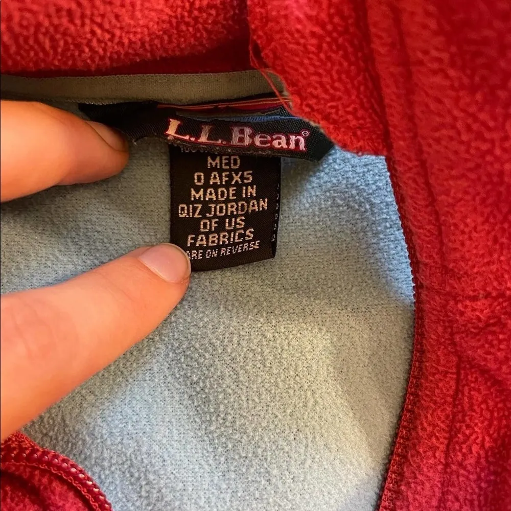 L.L. Bean Woman’s Fleece Lined Vest - Image 6