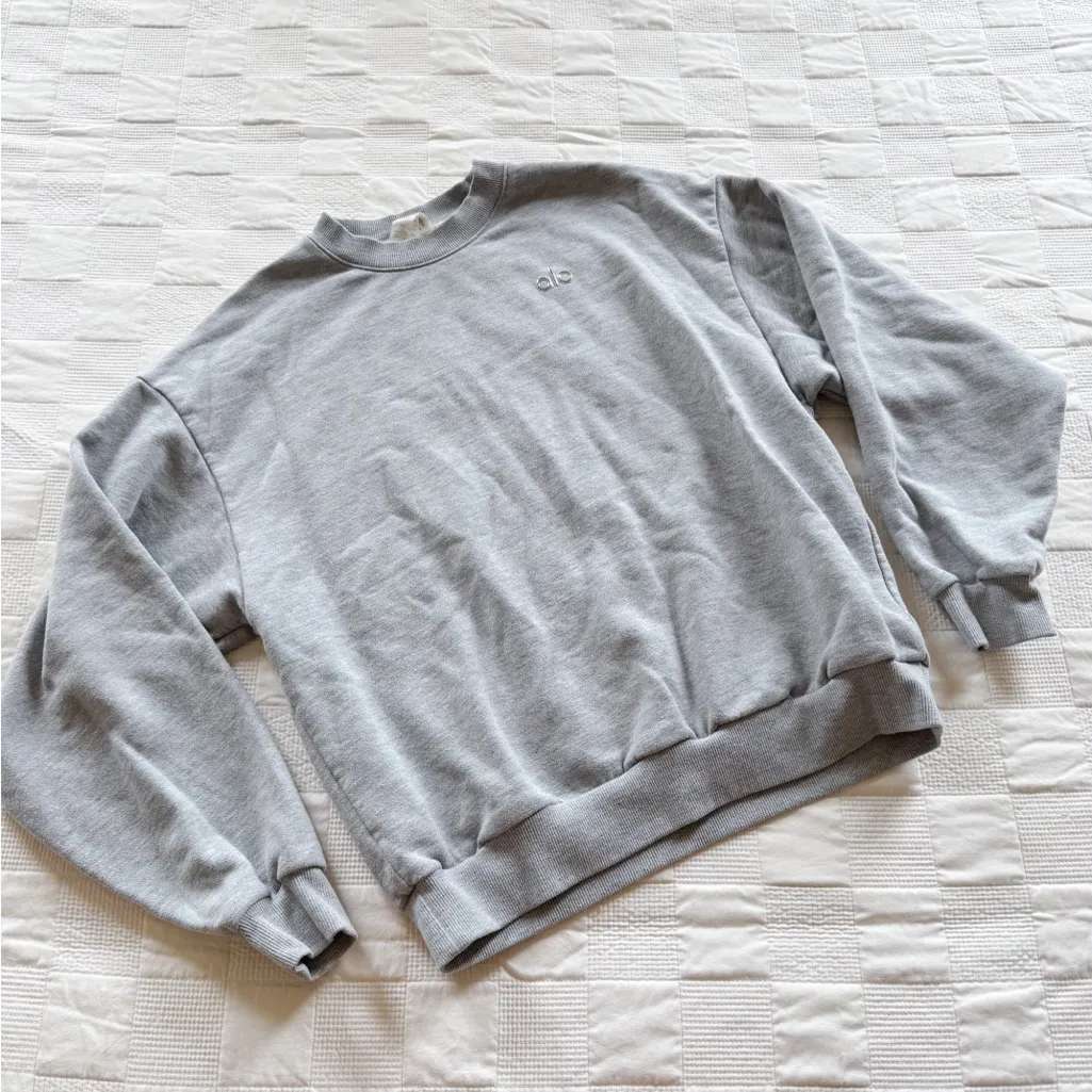 ALO Accolade Yoga Gray Women's Sweatshirt size S - Image 2