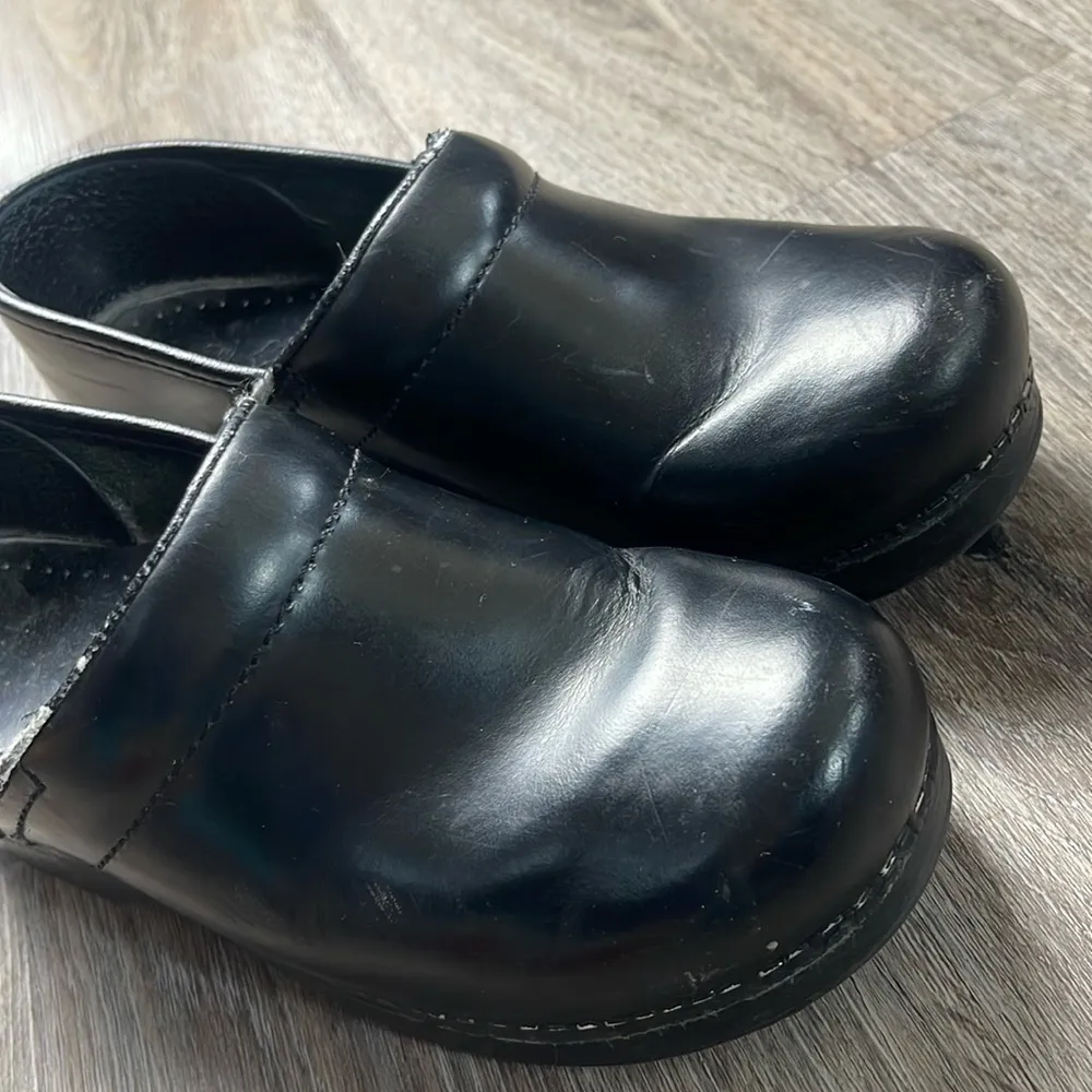 Dansko Leather Clogs Size 38 (US 7.5-8) - Image 4