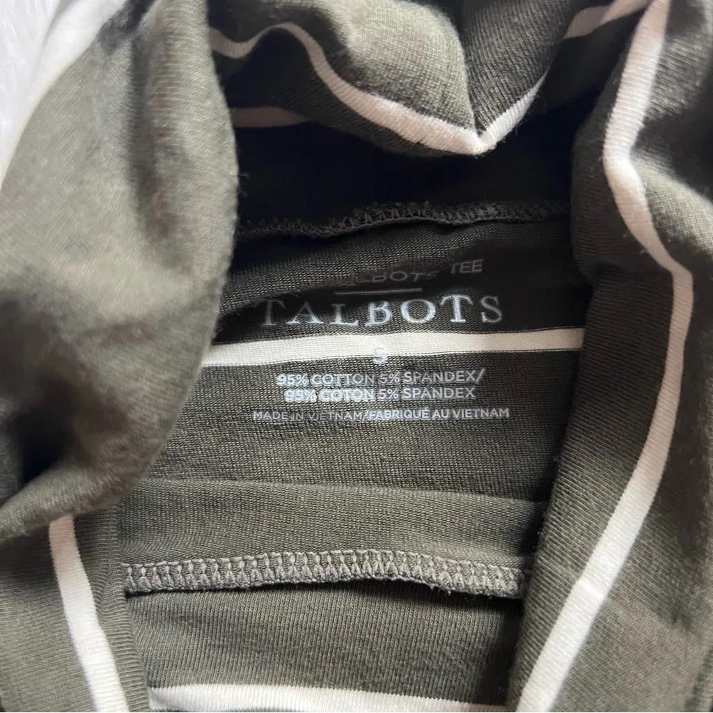 Talbots Olive and White Striped Tee Size Small - Image 5