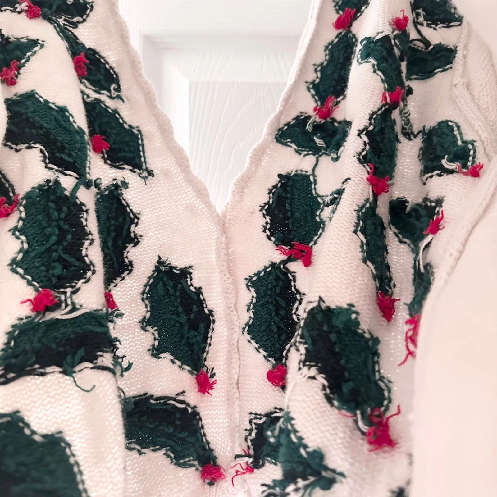 Milano Design Group Vintage Hong Kong Holly Berry Christmas Holiday Cardigan Sml White - Image 12